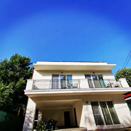 Dan Guest house 3*